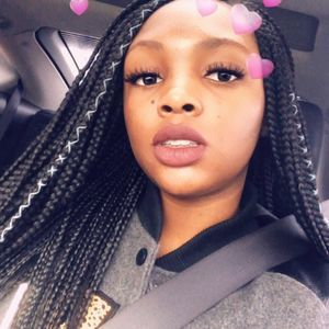 Meet your Posher, Alesha